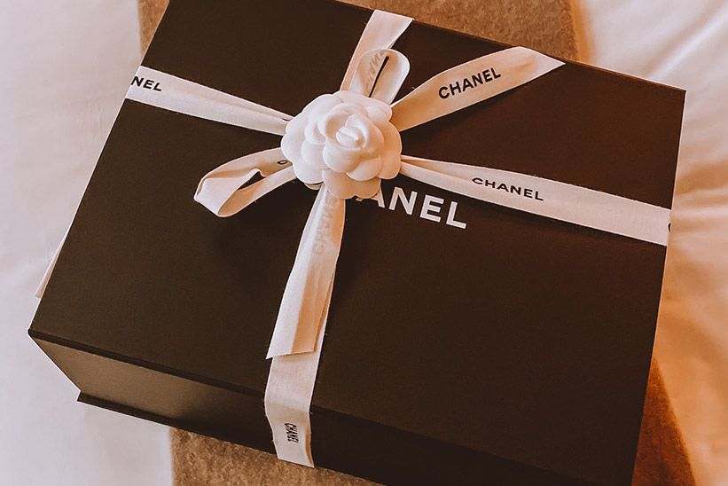 Shopping in Amsterdam Chanel Verpackung
